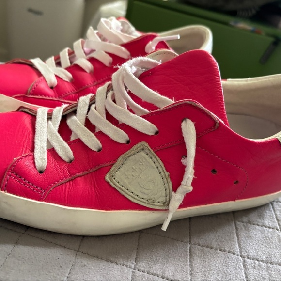 Philippe Model women’s hot pink Sneakers with silverAccents - Picture 4 of 14